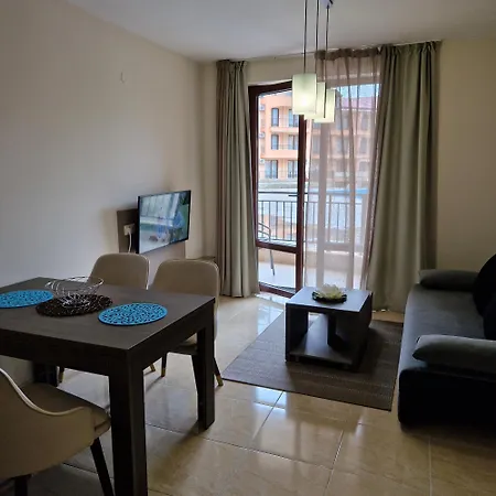 Private In Star Dreams Complex アパート *