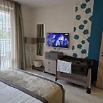 Private In Star Dreams Complex Apartment